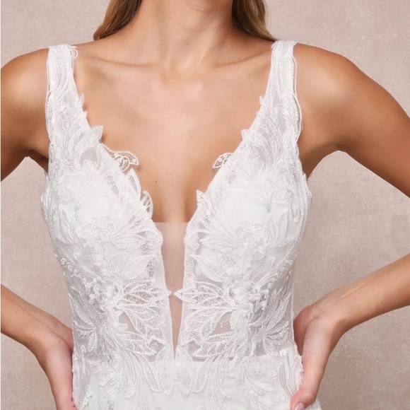 LULUS Forever Promised White Chiffon Embroidered Sequin Dress SMALL retails $248 - Picture 5 of 9